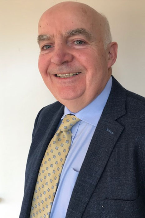 Dr Sandy Sutherland